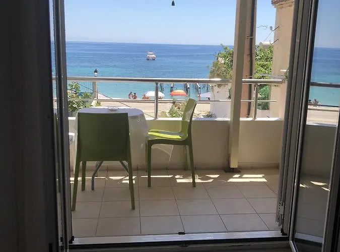 Πανσιόν Casa Del Mar *